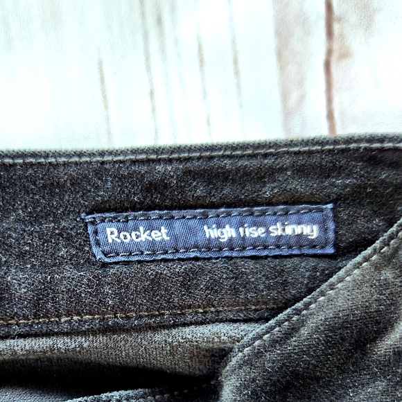 Citizens of Humanity "Rocket" High Rise Skinny Velour Black Pant Jean | Size 26 - Picture 9 of 14